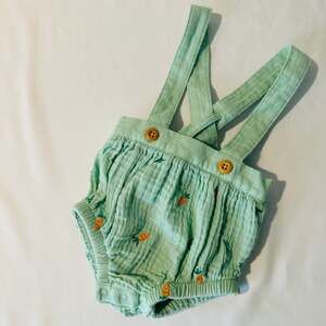 Cat & Jack Baby Easter Spring Carrot 100% Cotton Romper w/ Suspenders Sz 0-3 mo